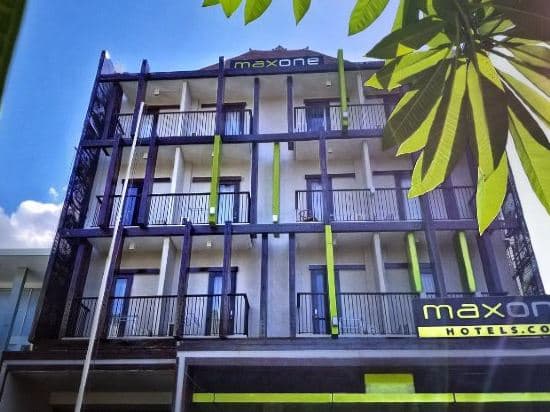 Boss Legian Hotel Powered by Archipelago