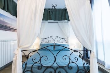 Luxury 5 Bedrooms In The Heart of Milan