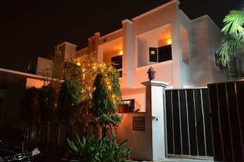 Sai Home Stay Bed and Breakfast
