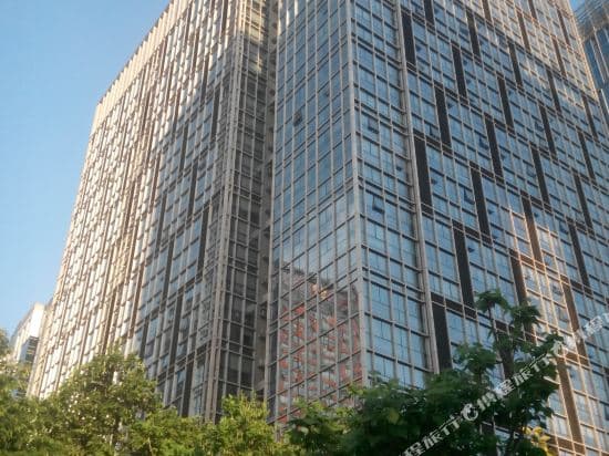 Yijia International Apartment Hotel