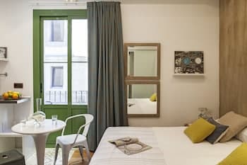 Ainb Born-Dames Apartments