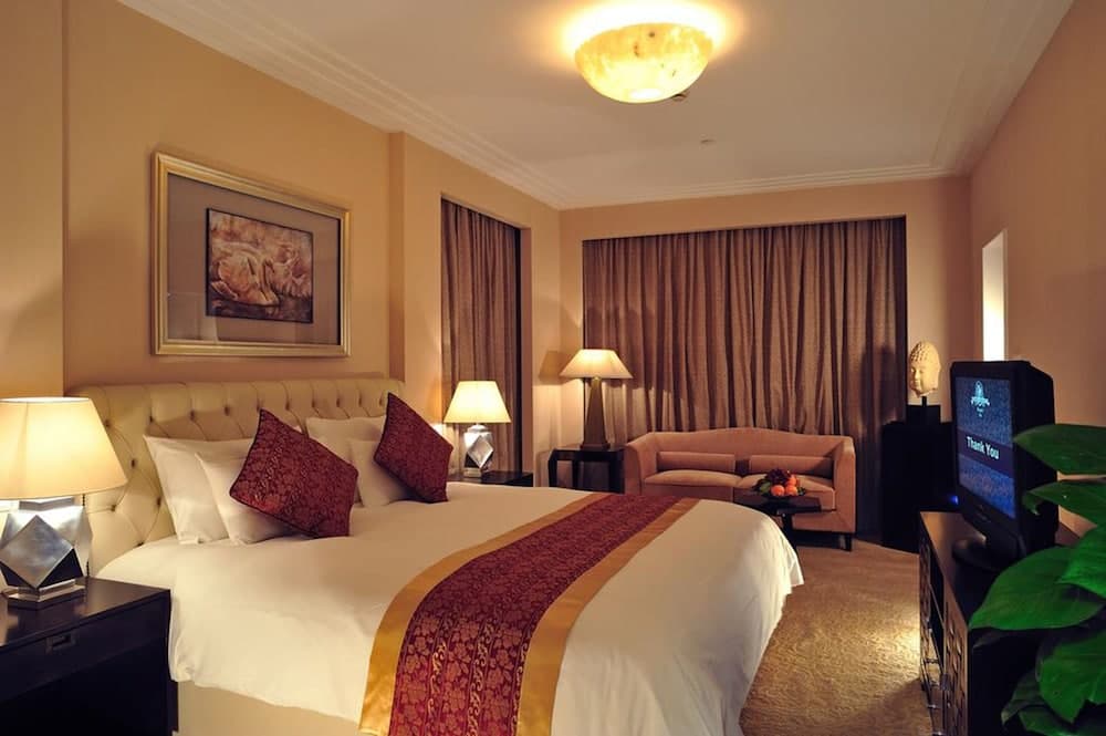 Broadway Mansions Hotel