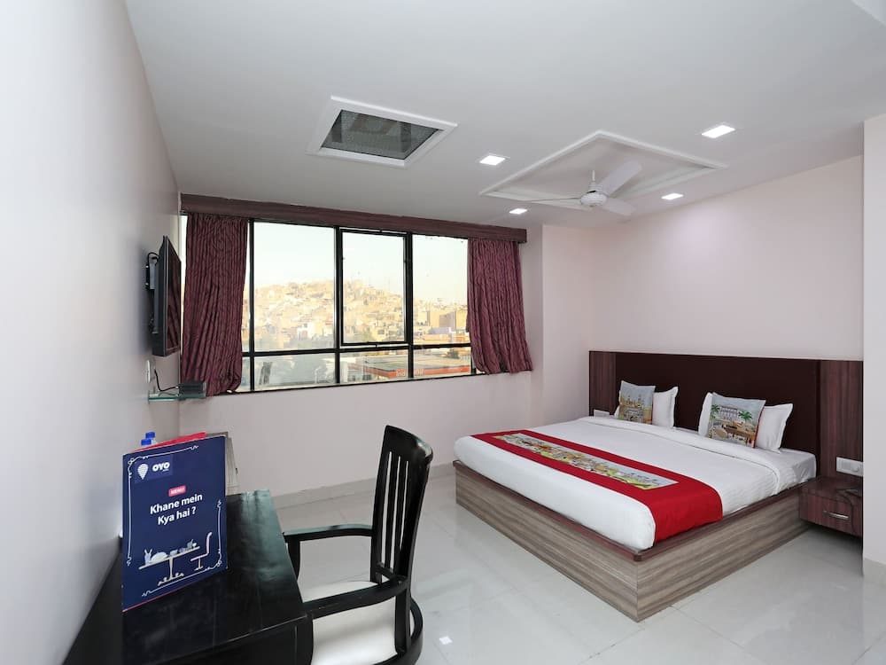 OYO 10607 Hotel Image Point