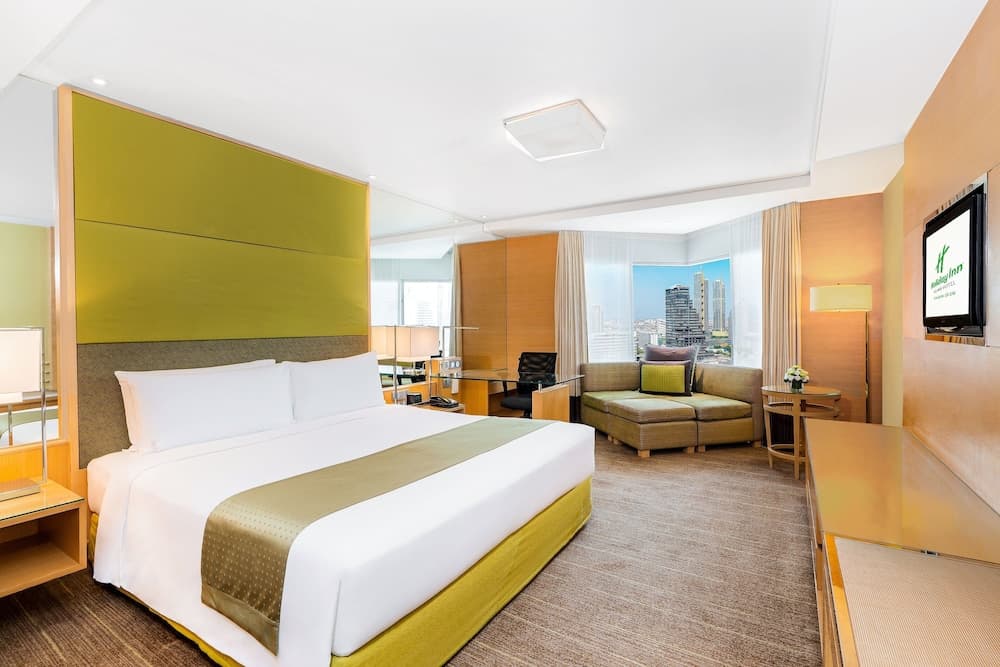 Holiday Inn Bangkok Silom, an IHG Hotel