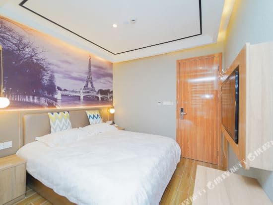 Yixin Hotel (Shanghai Lujiazui New International Expo Center)