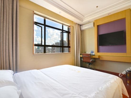 Companion Departure Hotel (Guangzhou Dongshankou Metro Station)