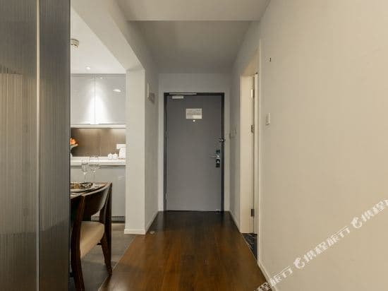 Yuju Serviced Apartment (Shanghai Railway Station)