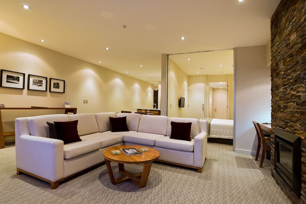 The Rees Hotel & Luxury Apartments Queenstown