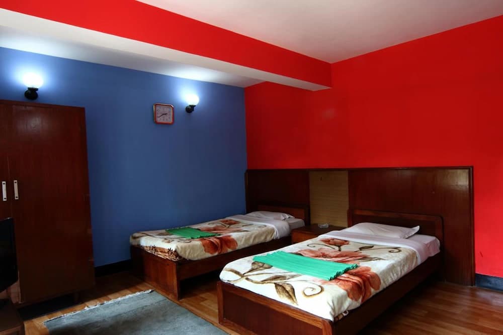 Hotel Mustang Holiday