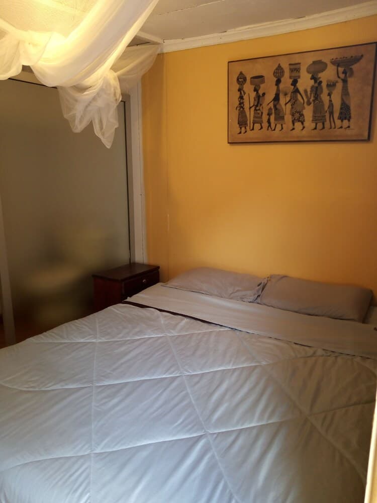 Milimani Backpackers