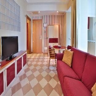 Unahotels the One Milano Hotel & Residence
