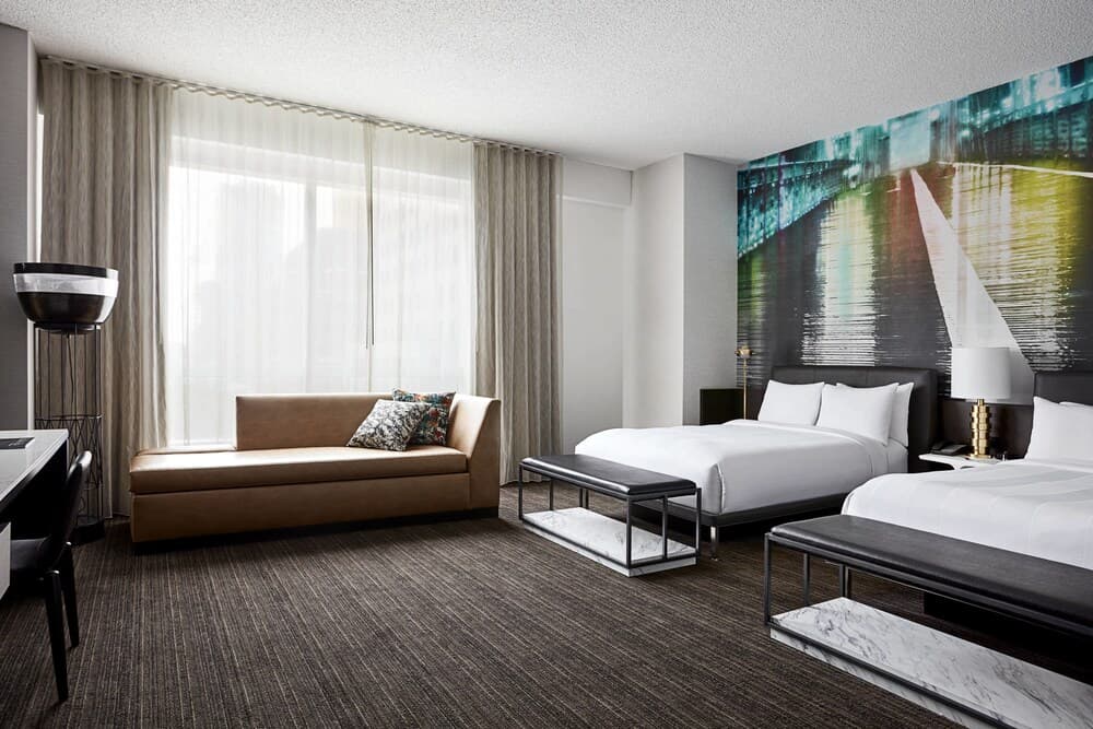 New York Marriott at The Brooklyn Bridge
