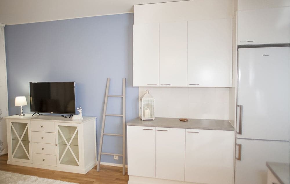 Crystal Suites 1