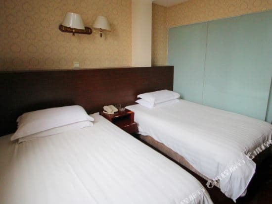 PuJiang Star Inn Group INC Guangxin