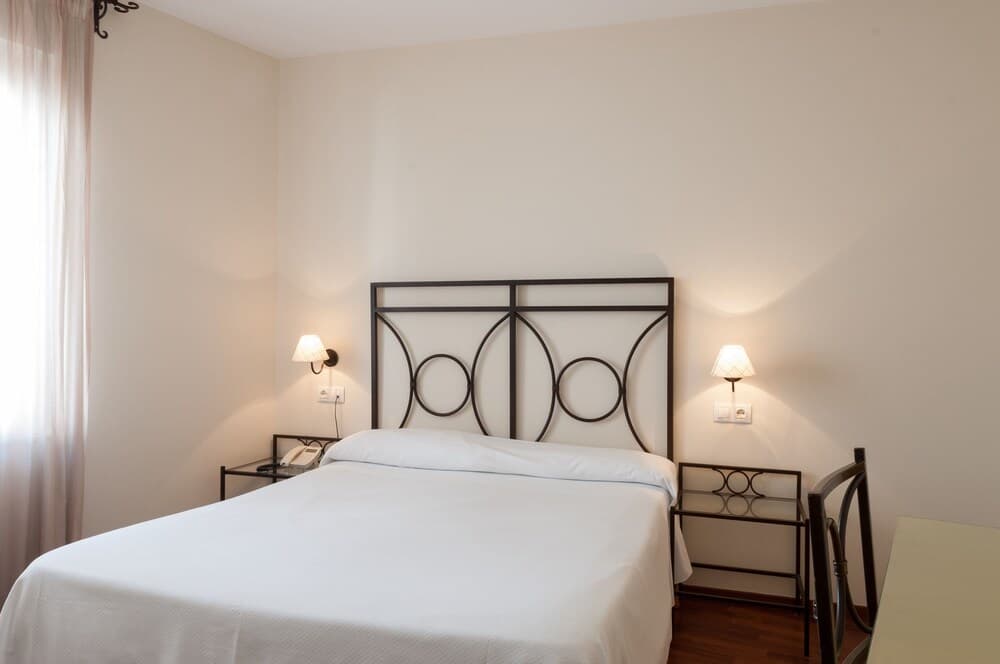 Hotel Murillo Reinoso