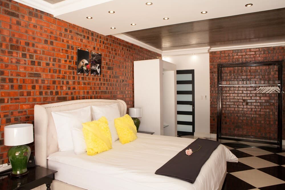 Purple Rayn Boutique Guest House