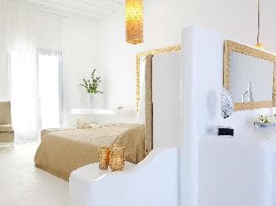 Suntouch Suites ''By Checkin'' - Adults Only