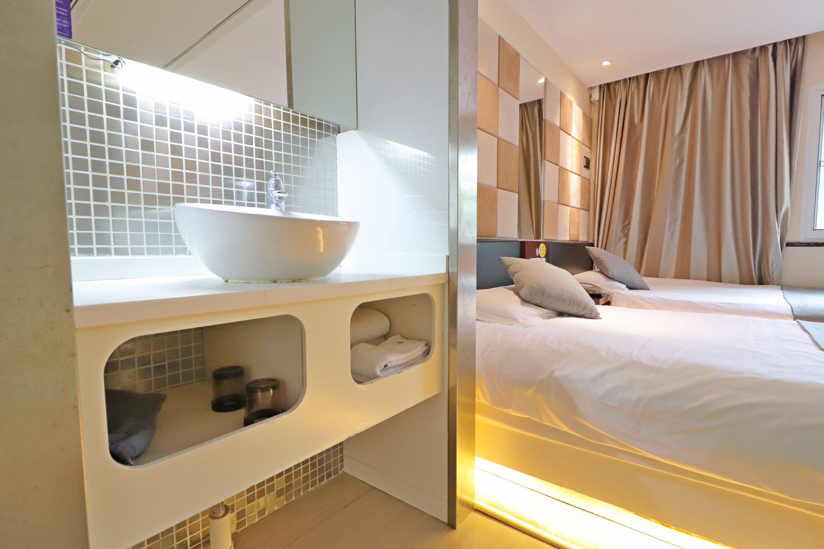 Jingke esports hotel (Shanghai City God Temple Branch)