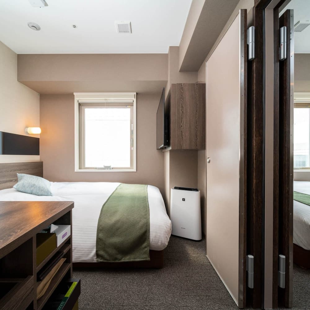Super Hotel Premier Ginza