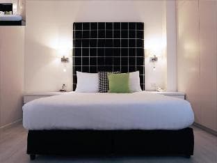 Best Western Regency Suites