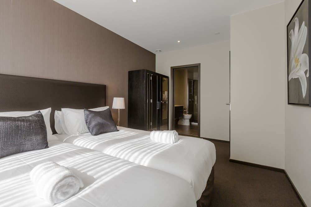 Queenstown Village Apartments