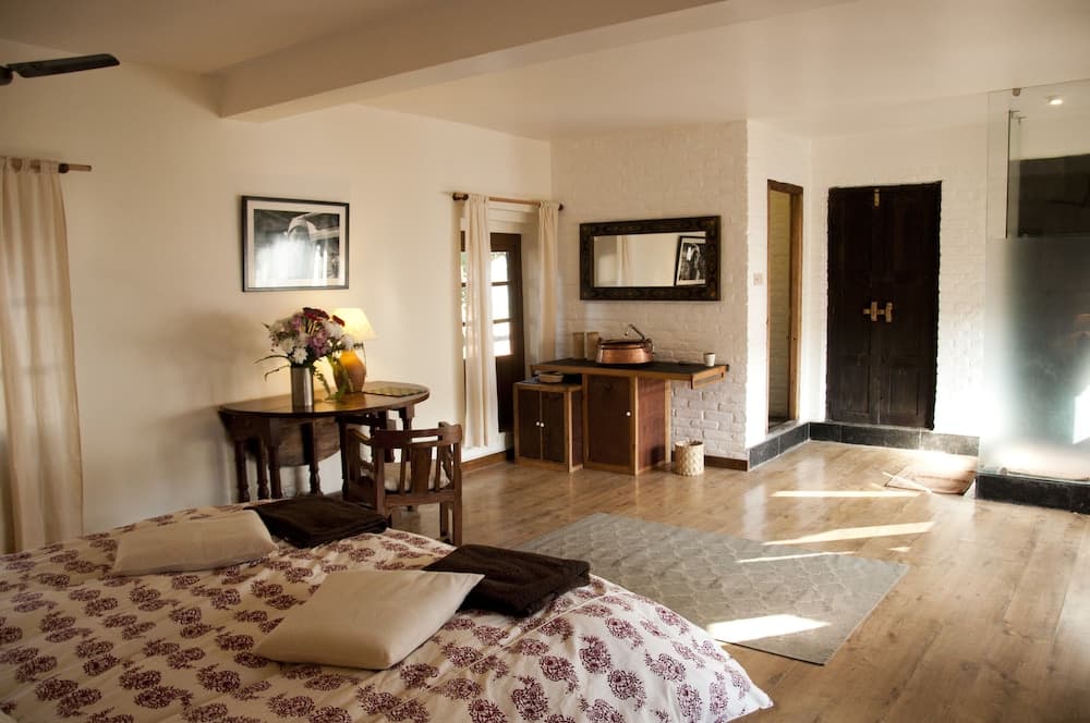3 Rooms by Pauline