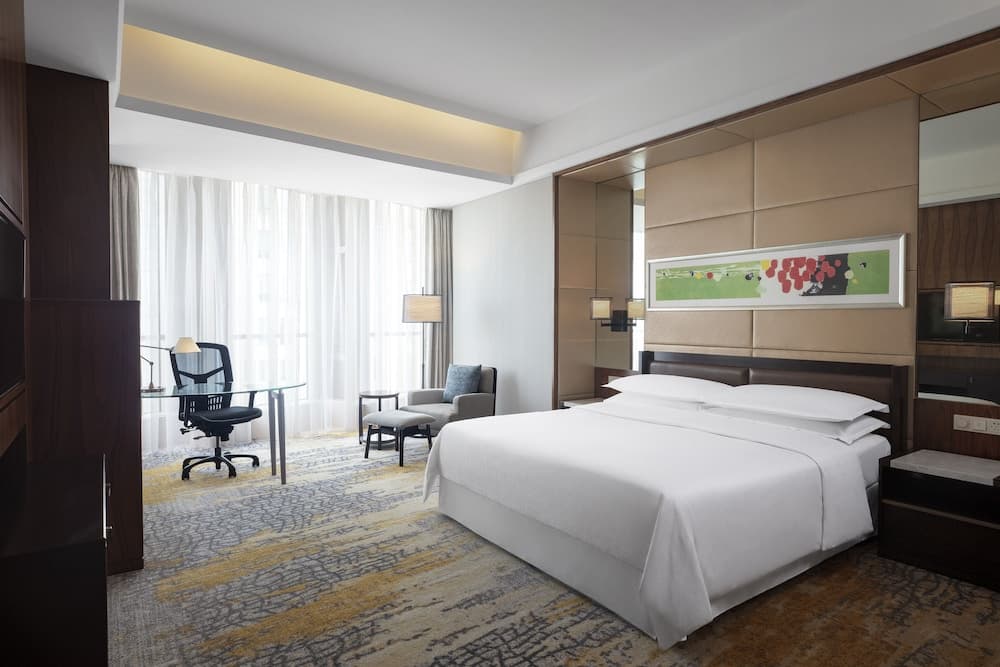 Sheraton Grand Shanghai Pudong Hotel Residences