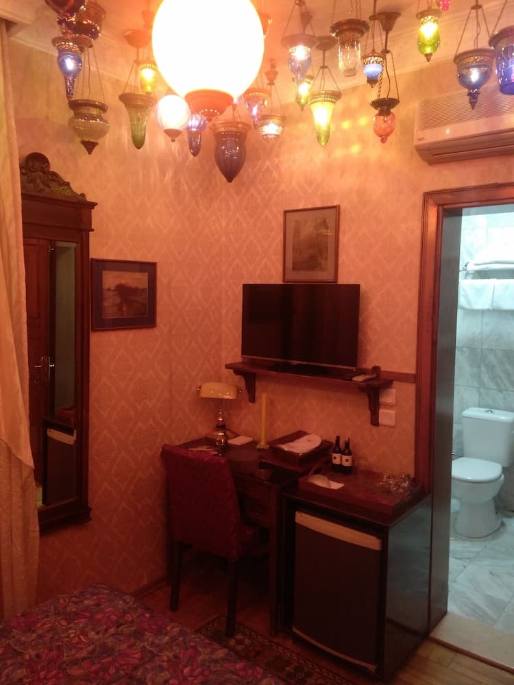 Kybele Hotel