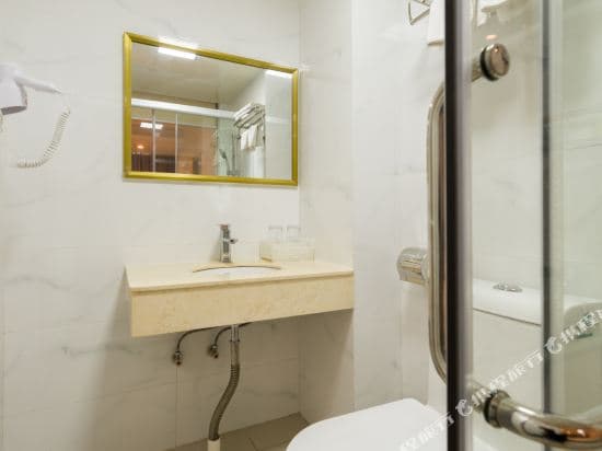 Jin Yan Hotel
