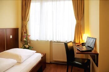 Atlas City Hotel