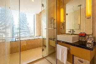 Crowne Plaza Shanghai