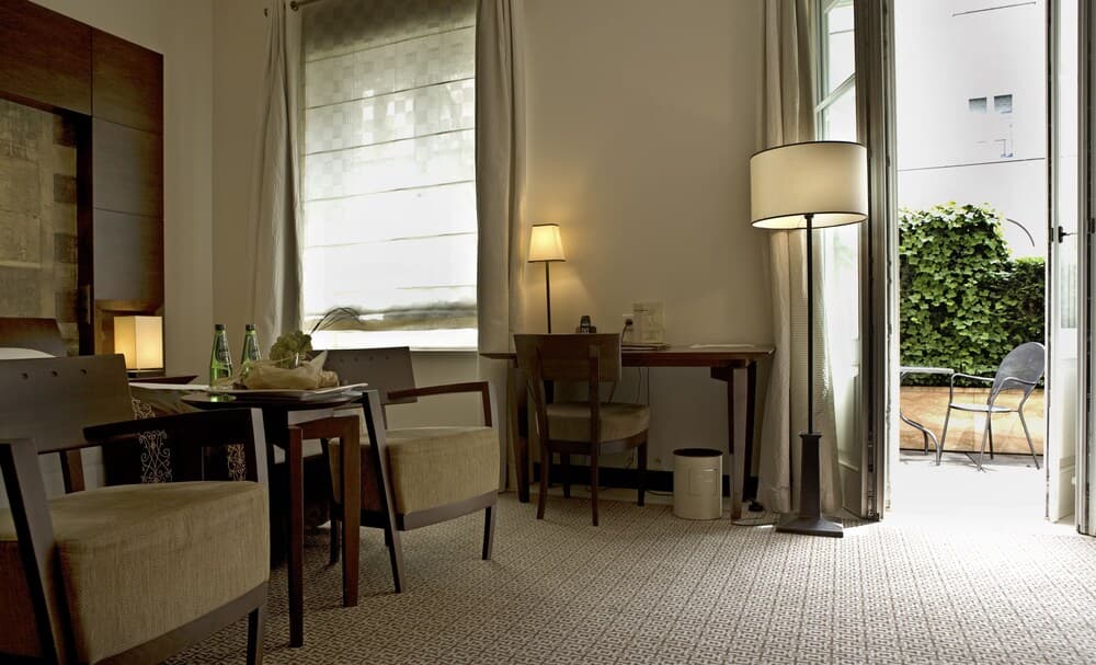 Mamaison le Regina Boutique Hotel