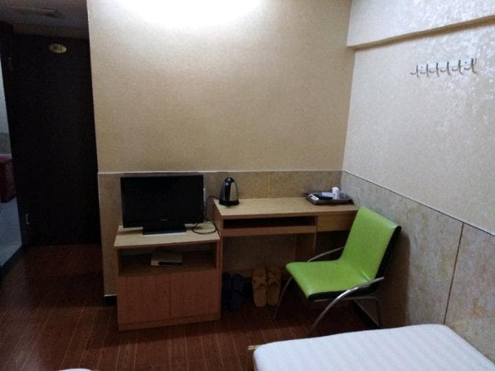 Shanghai Youting Hotel