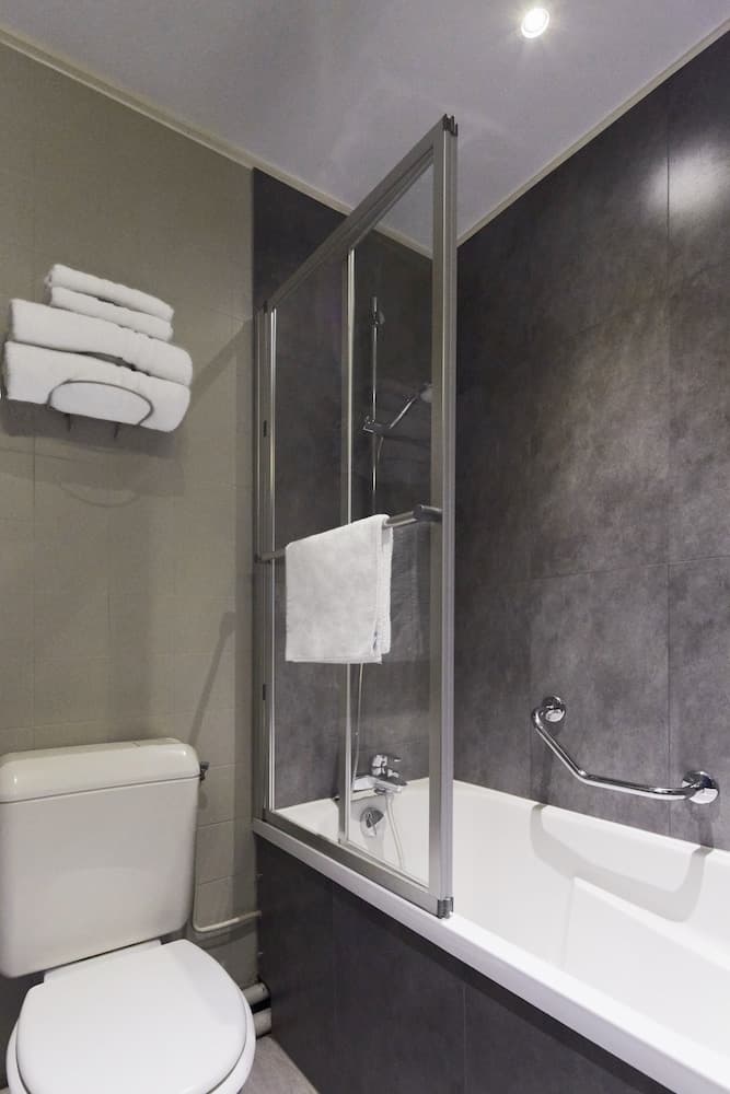 Hotel Paris Villette