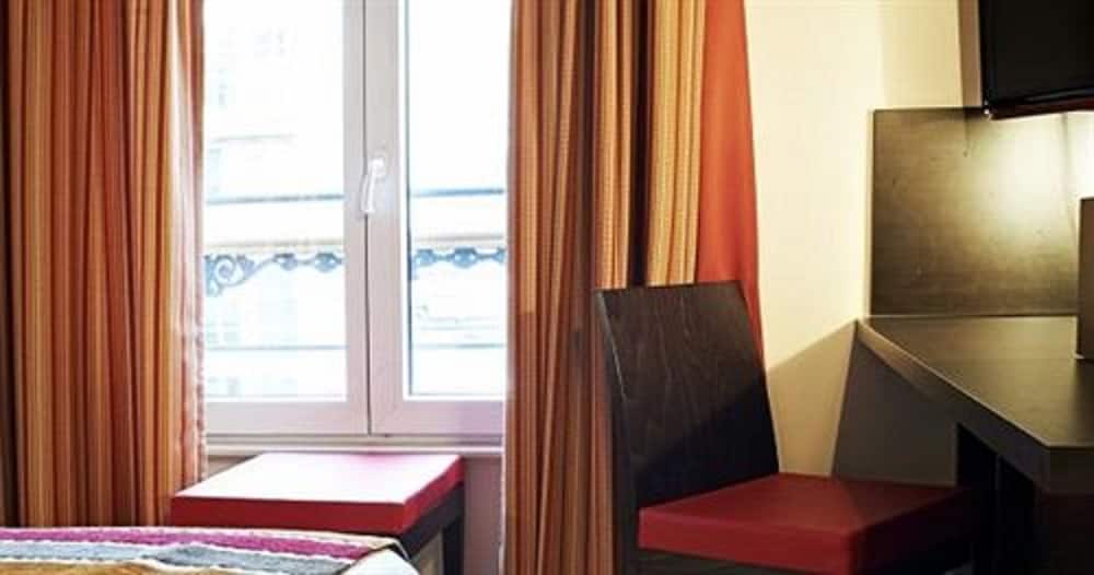 New Hotel Lafayette