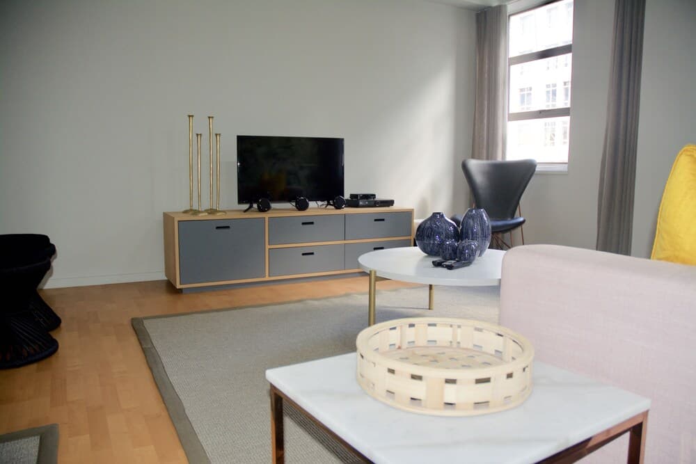 Avenue One Apartments