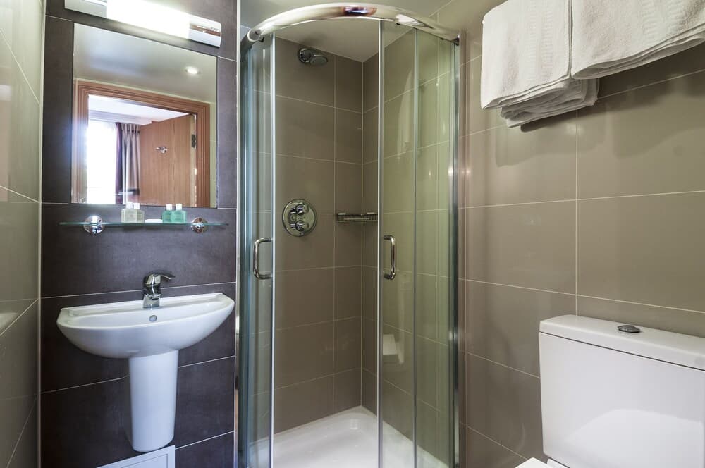 Rose Park Hotel London