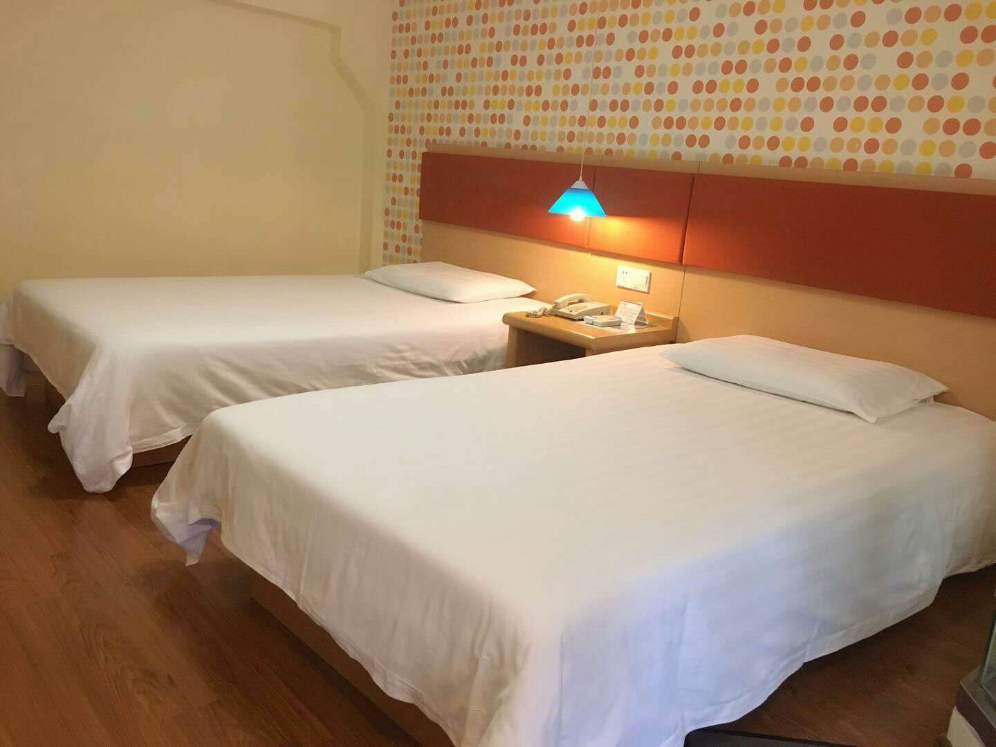 Home Inn (Shanghai Century Avenue Shangcheng Road)