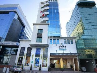 Raviz Center Point Hotel