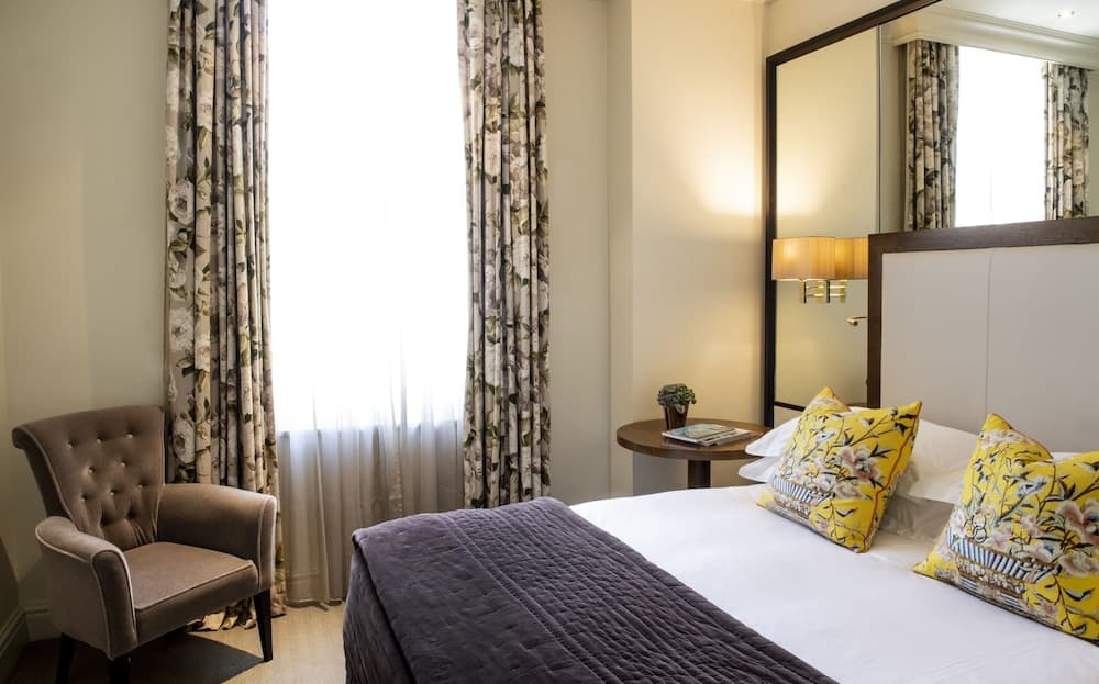 The Kensington Hotel