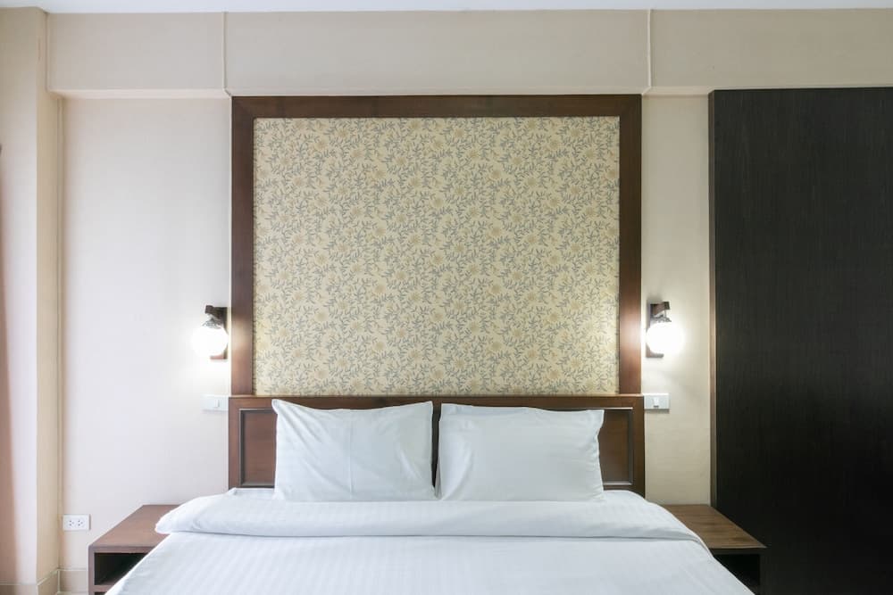 P Park Residence Suvarnabhumi
