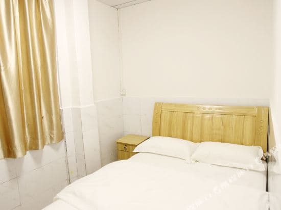 Guangzhou Maple Leaf Apartment