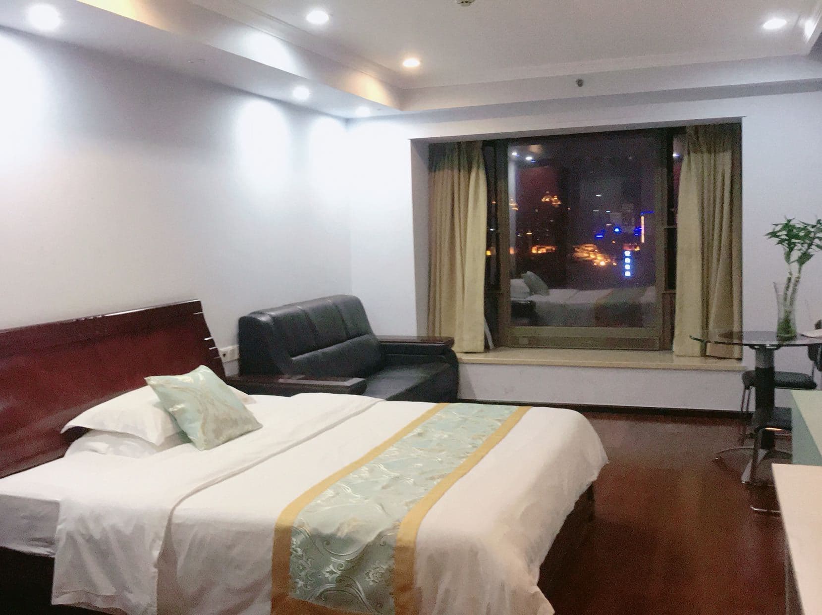 Zhujiang Xin'an Apartment