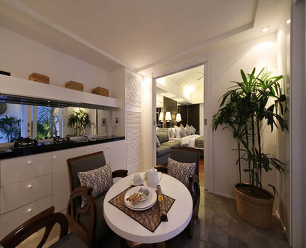 The Kanjeng Villas Batu Belig