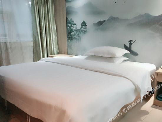 Alice Hotel (Guangzhou Dongguan Shopping Center Jushidai Constellation Plaza Branch)
