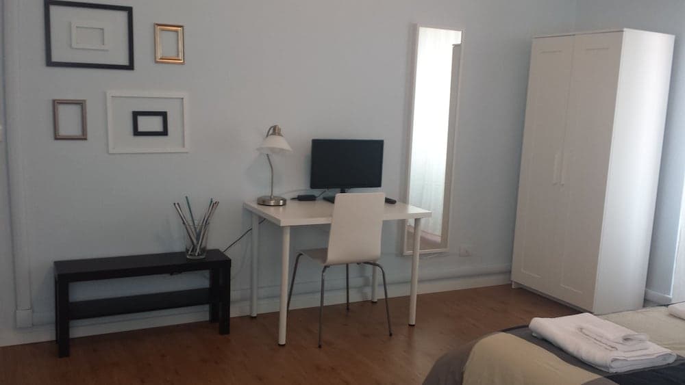La Cornice Guest House