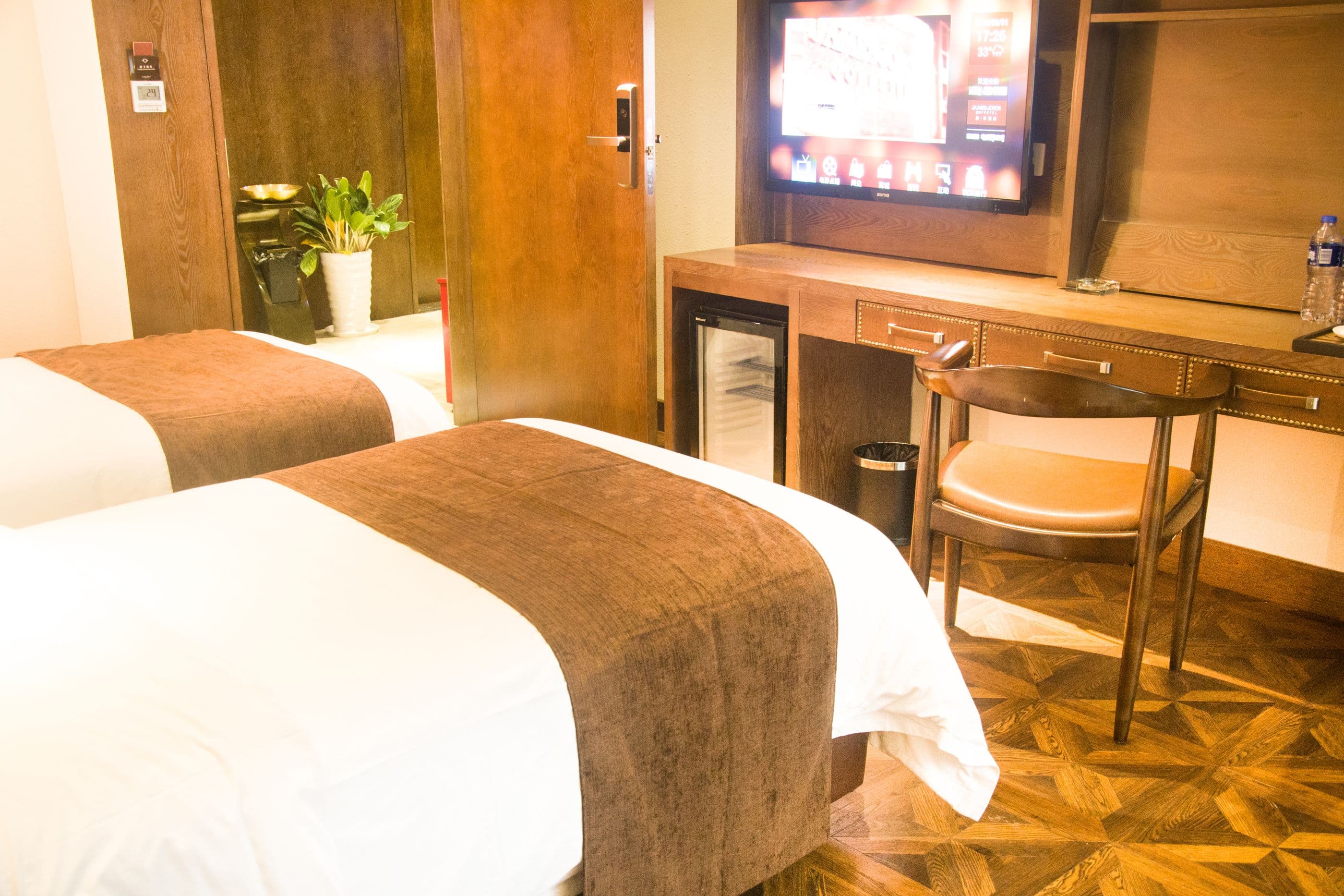 JJ Coffetel Hotel (Guangzhou International Convention and Exhibition Center & Guangzhou Tower)