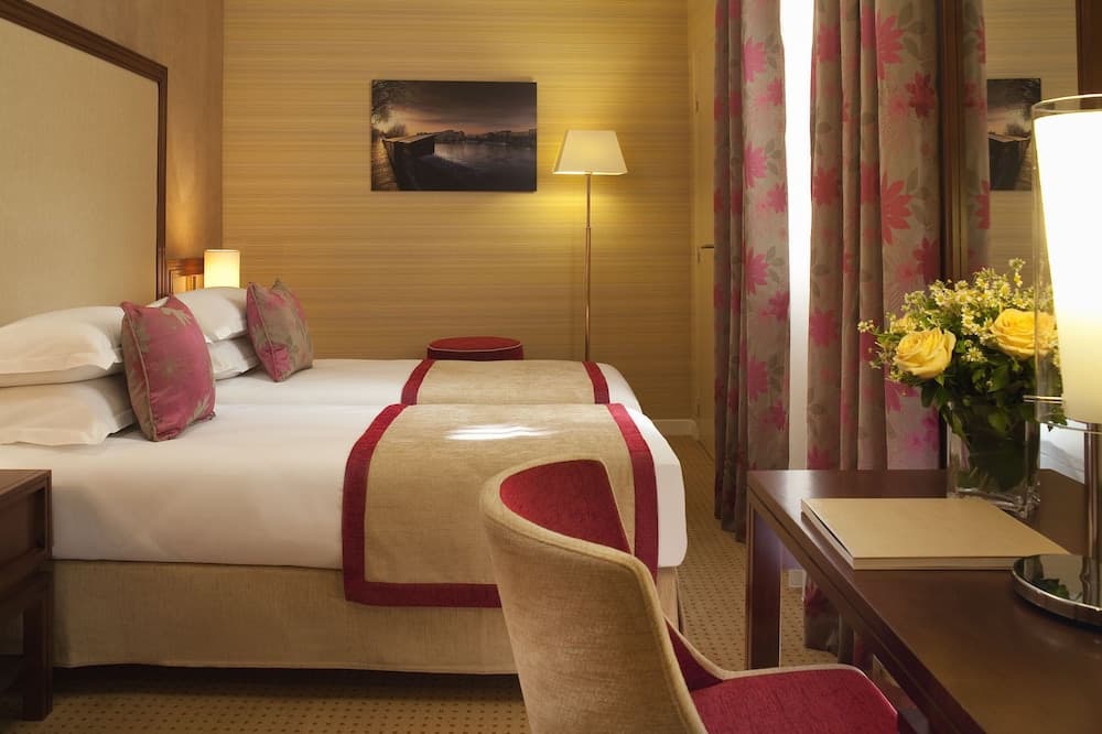 Hotel Saint Honore 85