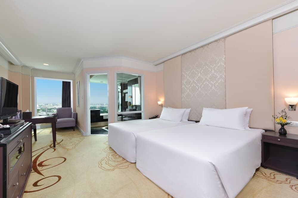 Miracle Grand Convention Hotel