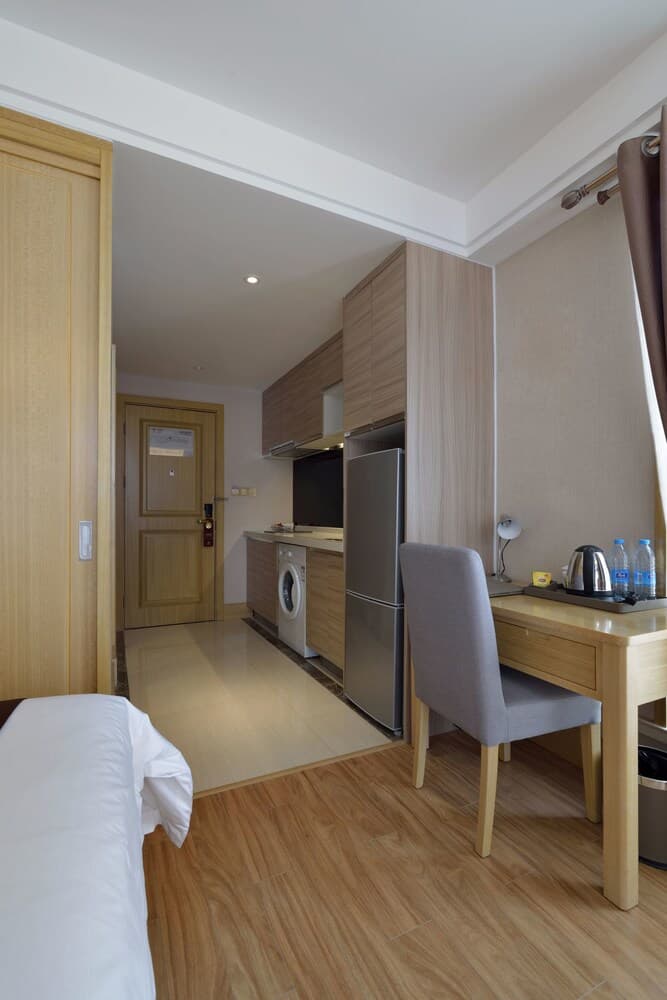 Shanghai MQJ Apartment  Hotel